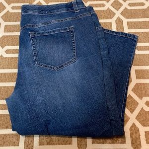 Jean capris size 16w boyfriend terra & sky